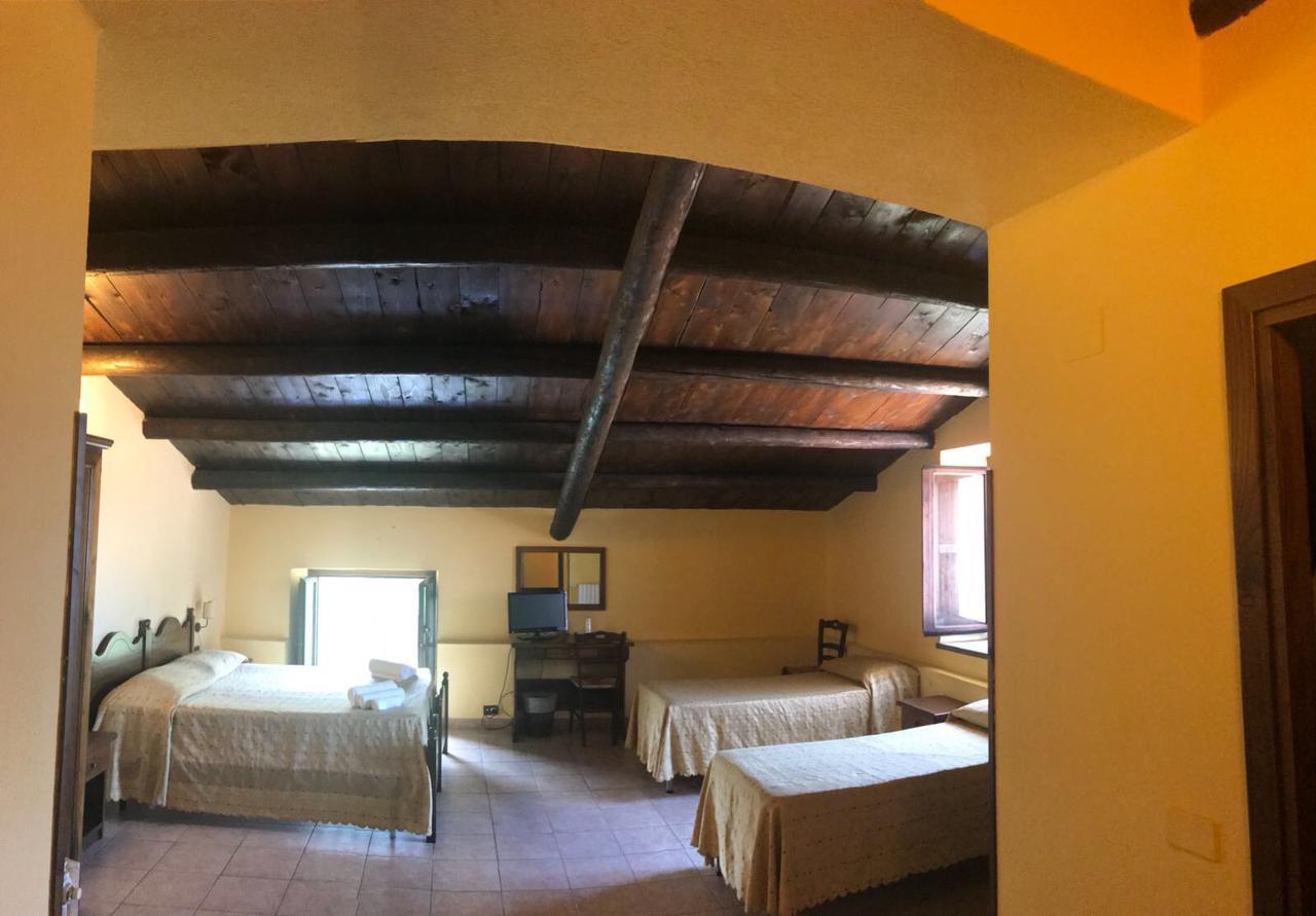 Отель La Locanda Di San Francesco Виджанелло Экстерьер фото